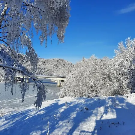 Διαμέρισμα Brand New Chalet Inside Beautiful Nature